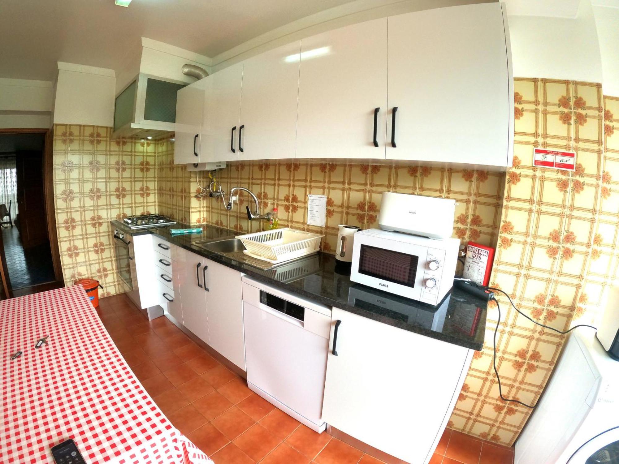 Carcavelos Very Spacious 3 Bedroom Apartment Cascais 圣多明戈德拉纳 外观 照片